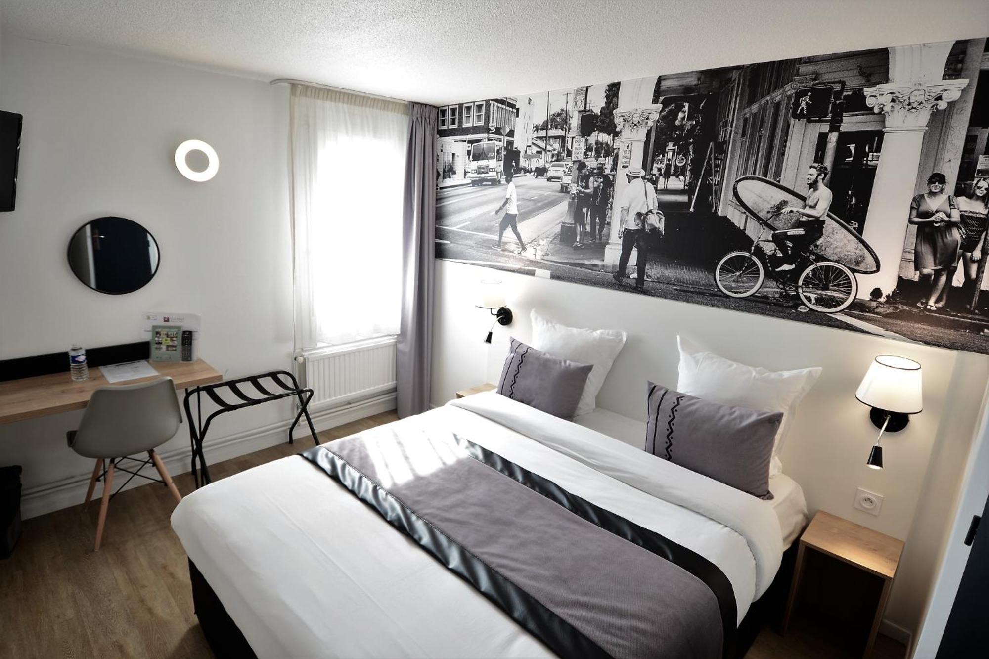 Logis Cris Hotel Et Restaurant, Lyon Sud-Est Corbas Kültér fotó