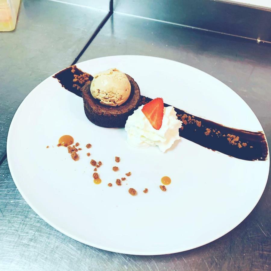 Logis Cris Hotel Et Restaurant, Lyon Sud-Est Corbas Kültér fotó