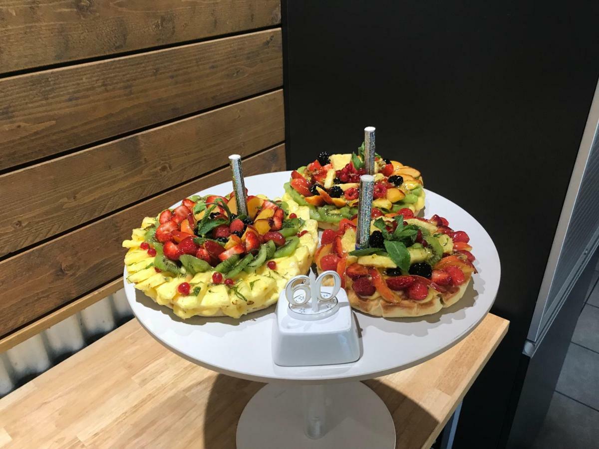 Logis Cris Hotel Et Restaurant, Lyon Sud-Est Corbas Kültér fotó